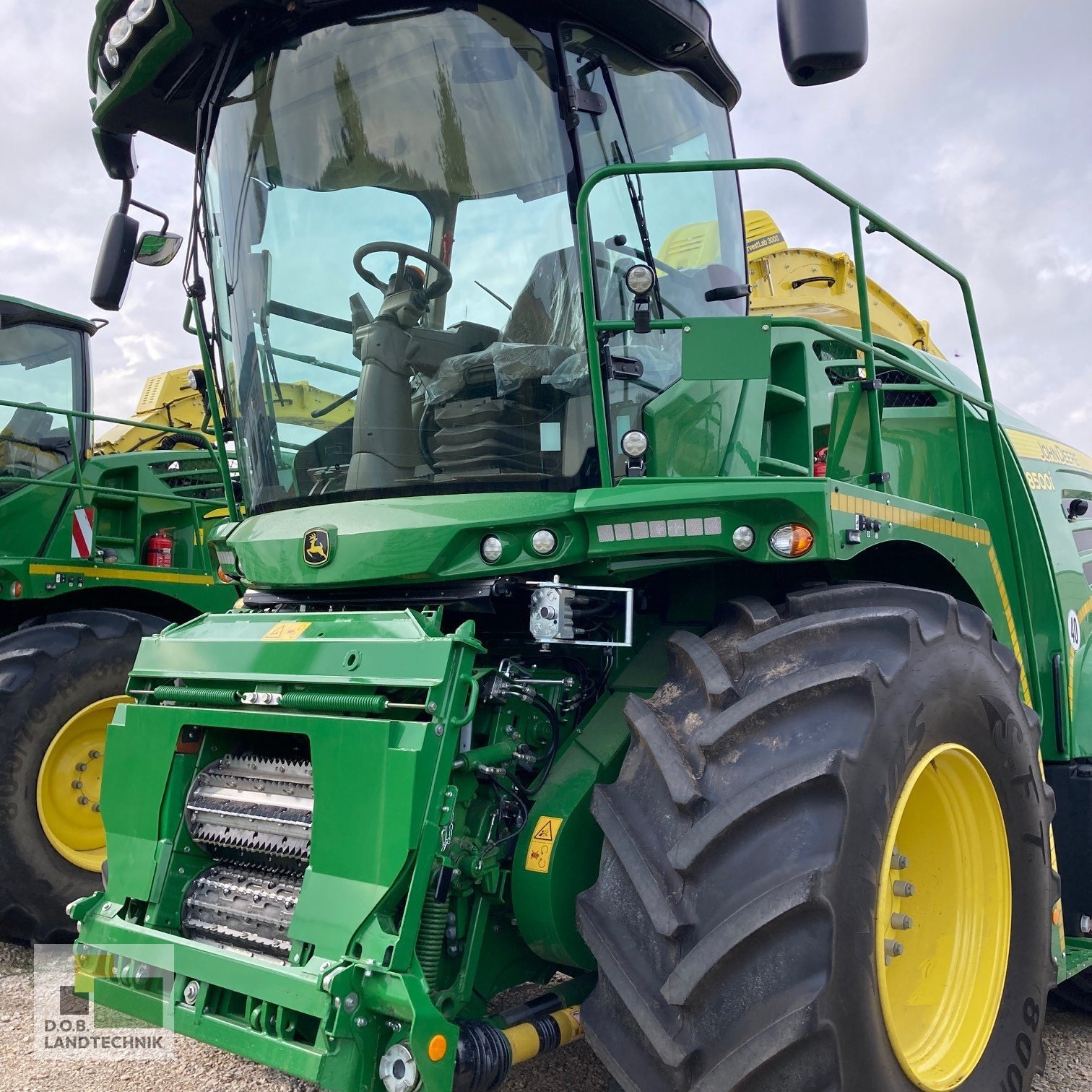 Feldhäcksler typu John Deere 8500i, Gebrauchtmaschine v Lauterhofen (Obrázek 2)