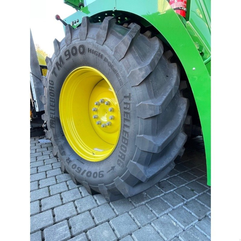 Feldhäcksler van het type John Deere 8500i, Neumaschine in Regensdorf (Foto 9)