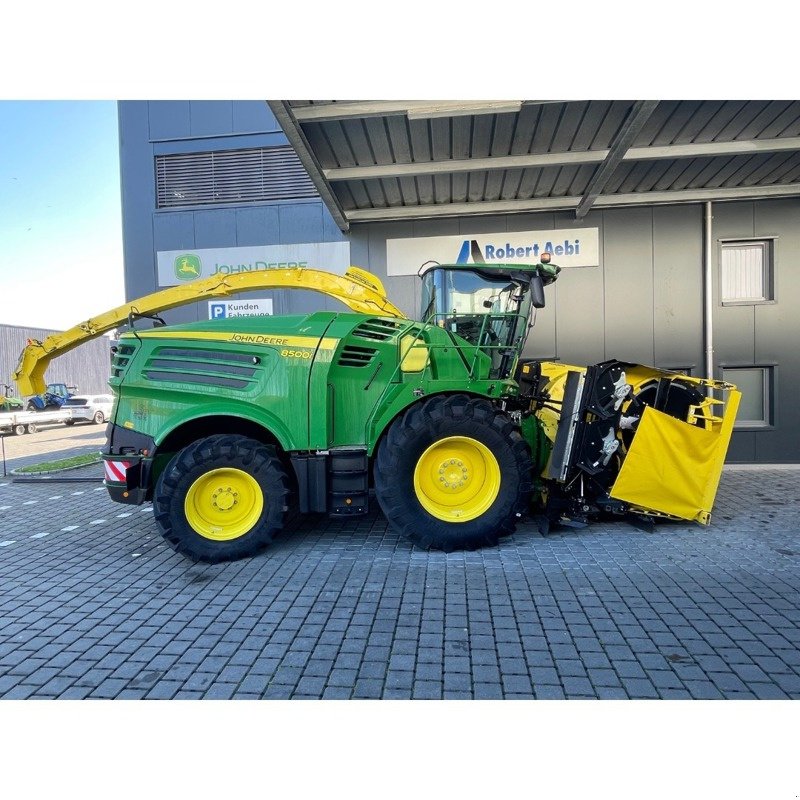 Feldhäcksler van het type John Deere 8500i, Neumaschine in Regensdorf (Foto 7)