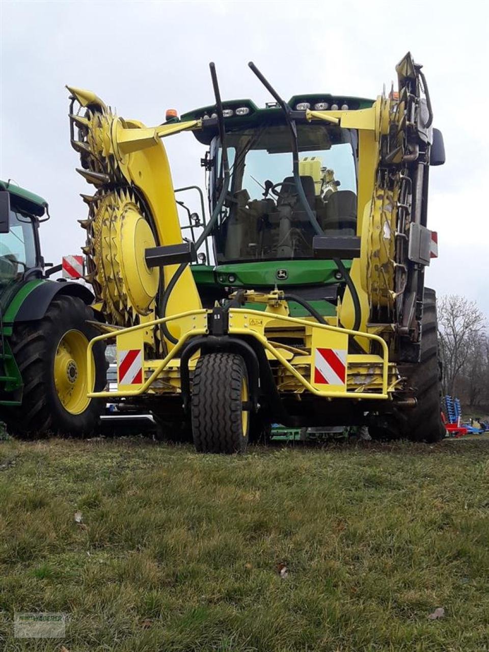 Feldhäcksler typu John Deere 8500i, Gebrauchtmaschine v Bad Wildungen - Wega (Obrázek 3)