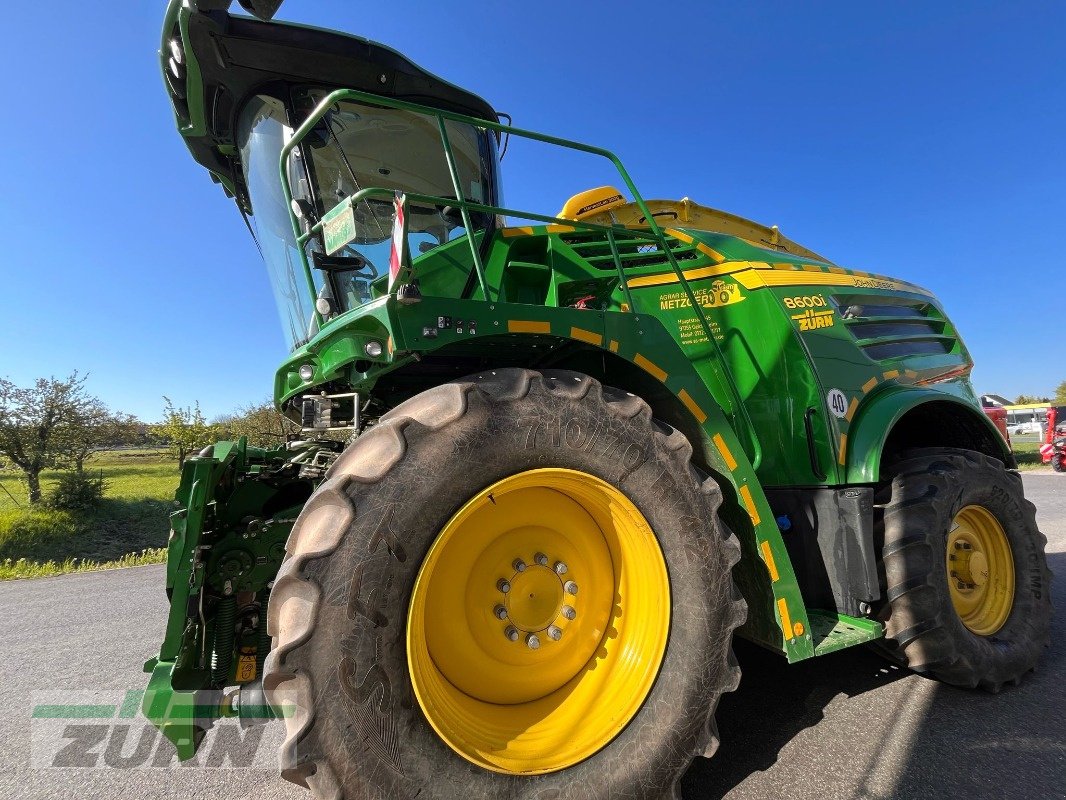 Feldhäcksler van het type John Deere 8600, Gebrauchtmaschine in Giebelstadt-Euerhausen (Foto 11)