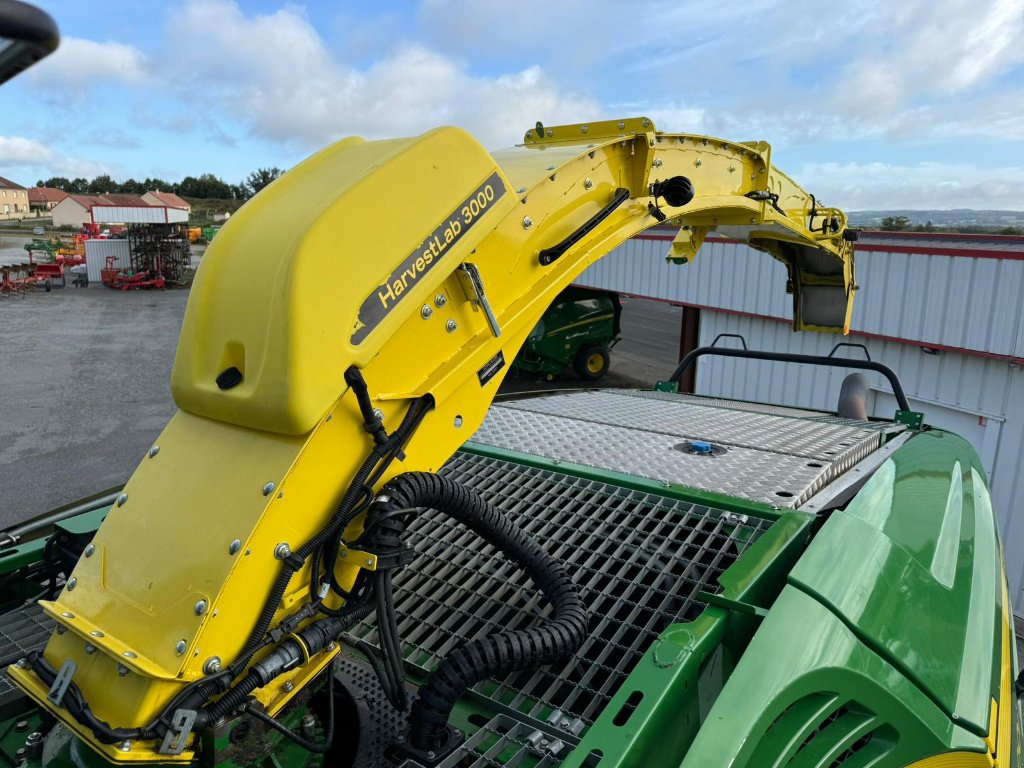 Feldhäcksler des Typs John Deere 8600, Gebrauchtmaschine in GUERET (Bild 5)