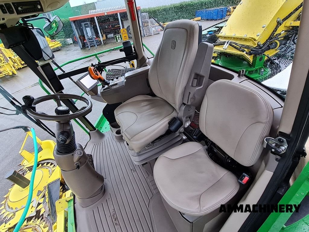 Feldhäcksler van het type John Deere 8600, Gebrauchtmaschine in Horst (Foto 11)