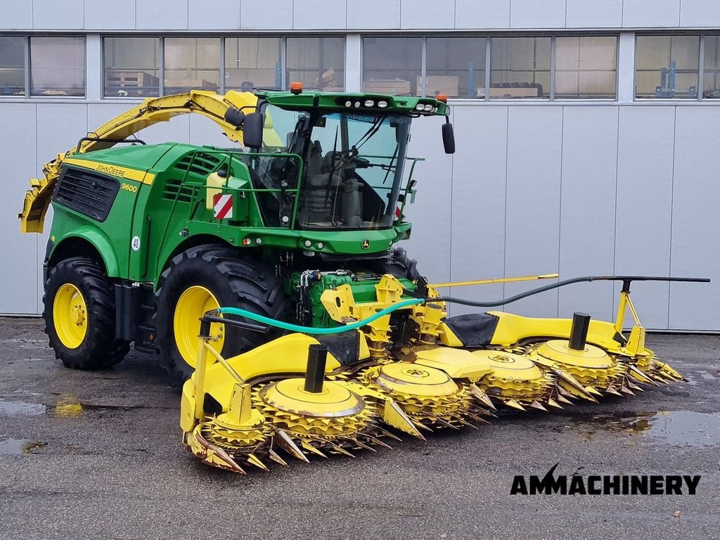 Feldhäcksler van het type John Deere 8600, Gebrauchtmaschine in Horst (Foto 3)