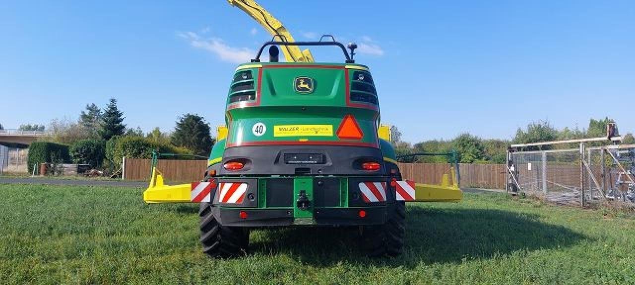 Feldhäcksler du type John Deere 8600i, Gebrauchtmaschine en Hamburg (Photo 4)