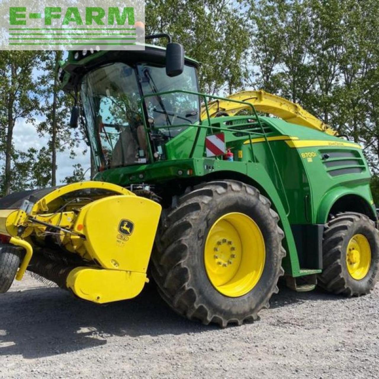 Feldhäcksler tipa John Deere 8700, Gebrauchtmaschine u SHREWSBURRY (Slika 1)