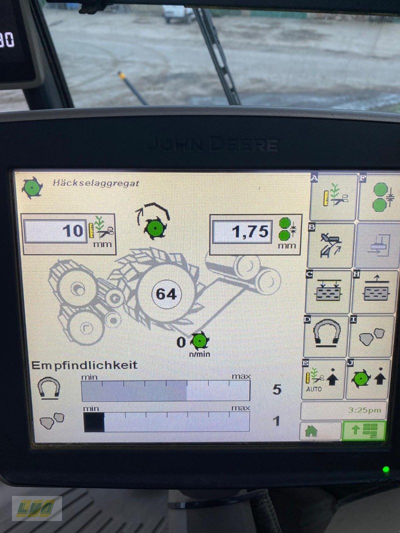 Feldhäcksler typu John Deere 8700i, Gebrauchtmaschine w Schenkenberg (Zdjęcie 4)