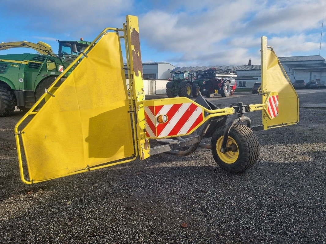 Feldhäcksler du type John Deere 8800, Gebrauchtmaschine en Neubrandenburg (Photo 10)