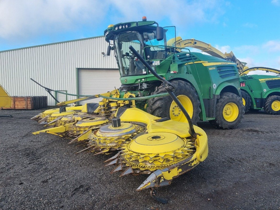 Feldhäcksler du type John Deere 8800, Gebrauchtmaschine en Neubrandenburg (Photo 1)