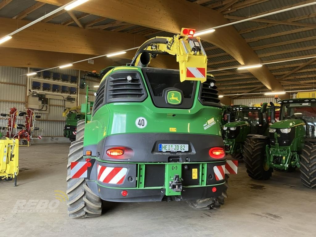 Feldhäcksler van het type John Deere 9500 FELDHÄCKSLER, Neumaschine in Visbek/Rechterfeld (Foto 4)