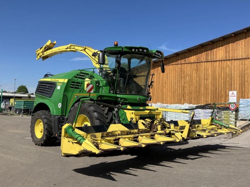 Feldhäcksler типа John Deere 9700i + PICKUP + MAISGEBISS, Gebrauchtmaschine в Freystadt (Фотография 1)