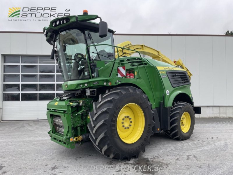 Feldhäcksler des Typs John Deere 9700i, Gebrauchtmaschine in Rietberg (Bild 1)