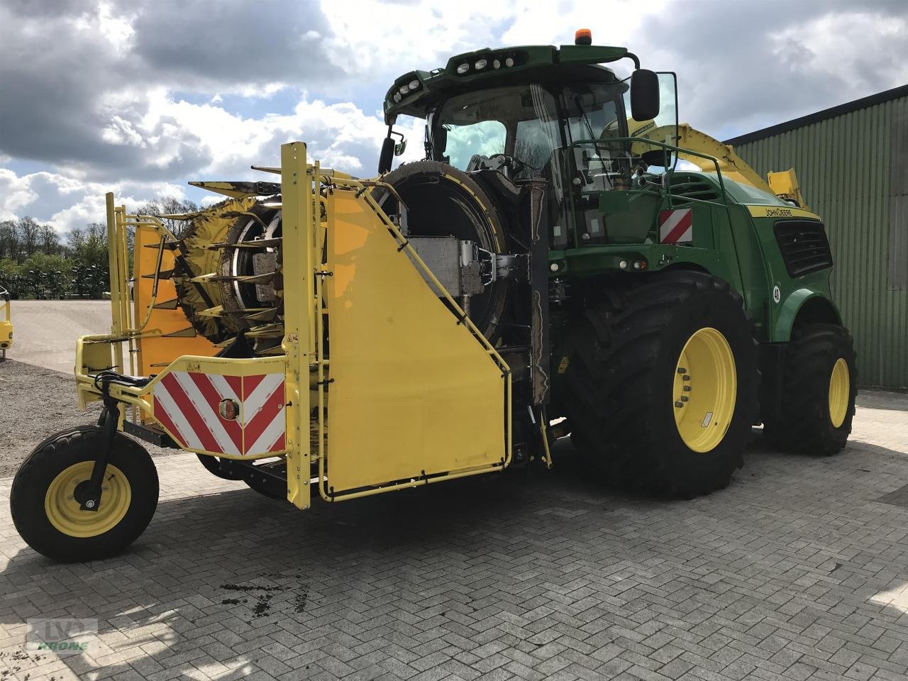 Feldhäcksler типа John Deere 9700i, Neumaschine в Alt-Mölln (Фотография 2)