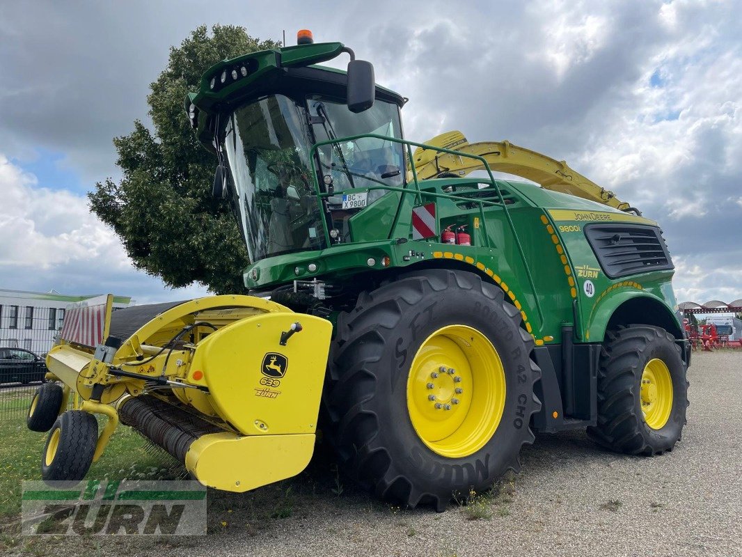 Feldhäcksler des Typs John Deere 9800i (MY2022), Neumaschine in Schöntal-Westernhausen (Bild 4)