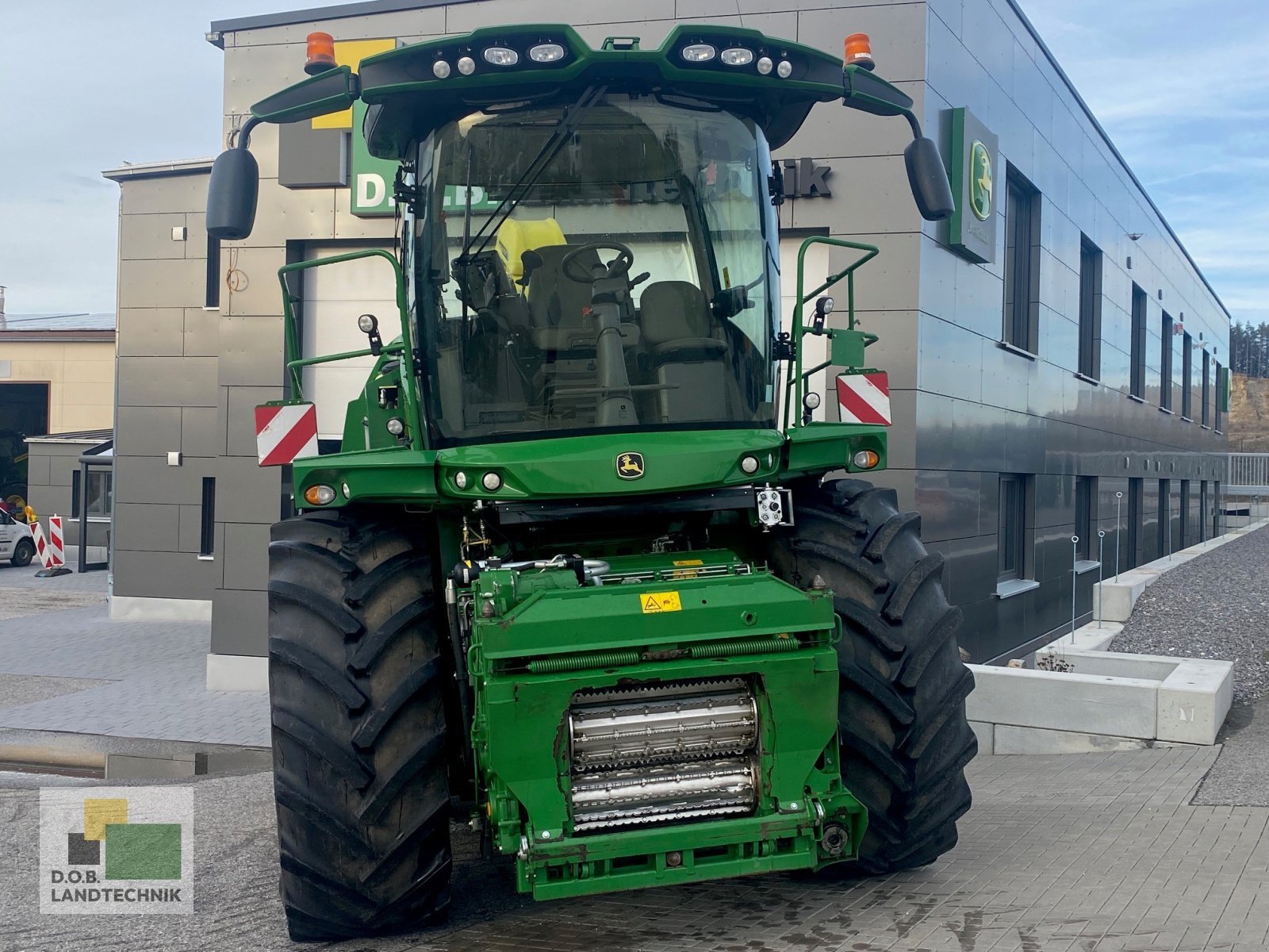 Feldhäcksler des Typs John Deere 9900 i, Gebrauchtmaschine in Lauterhofen (Bild 2)