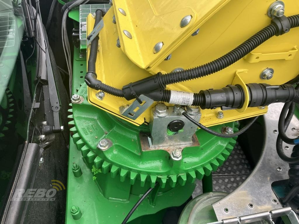 Feldhäcksler del tipo John Deere FELDHÄCKSLER 8500, Vorführmaschine In Albersdorf (Immagine 12)