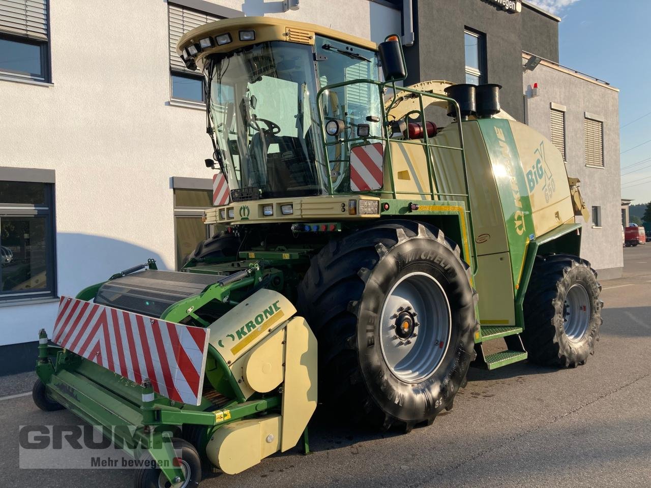 Feldhäcksler от тип Krone Big X 650, Gebrauchtmaschine в Friedberg-Derching (Снимка 1)