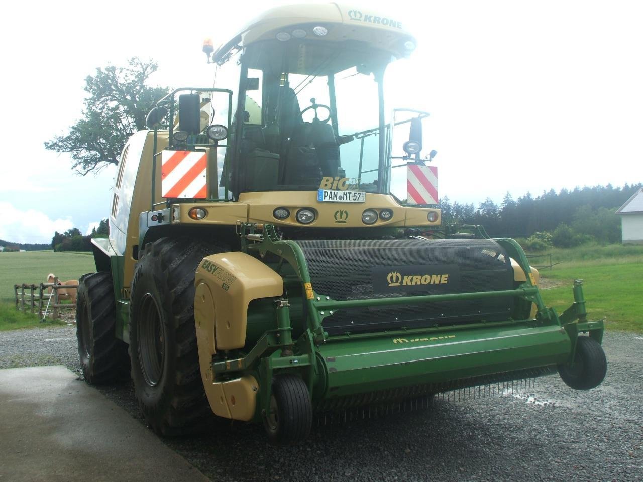 Feldhäcksler of the type Krone Big X 700, Gebrauchtmaschine in Nabburg (Picture 4)