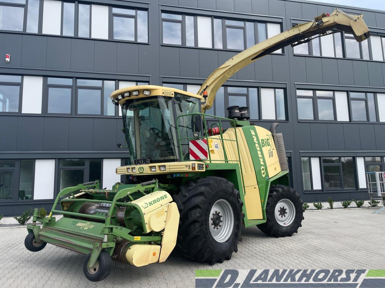 Feldhäcksler от тип Krone BiG X V8, Gebrauchtmaschine в Neuenhaus (Снимка 1)