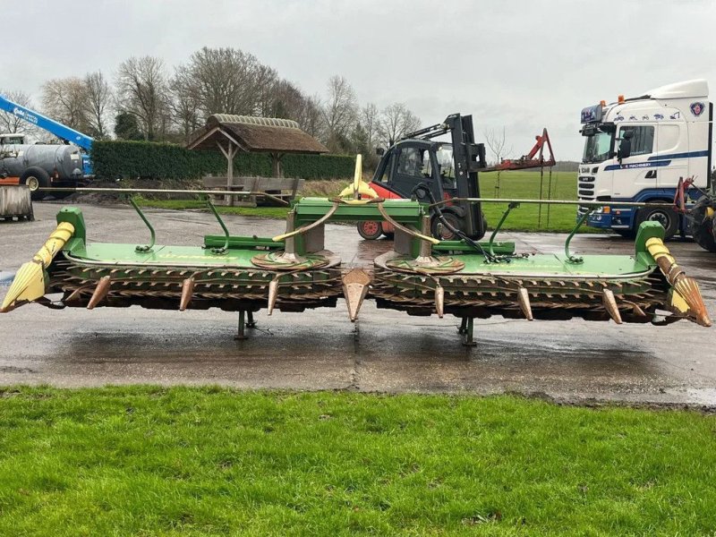 Feldhäcksler van het type Krone Easy collect 6000 Maisbek, Gebrauchtmaschine in Ruinerwold (Foto 1)