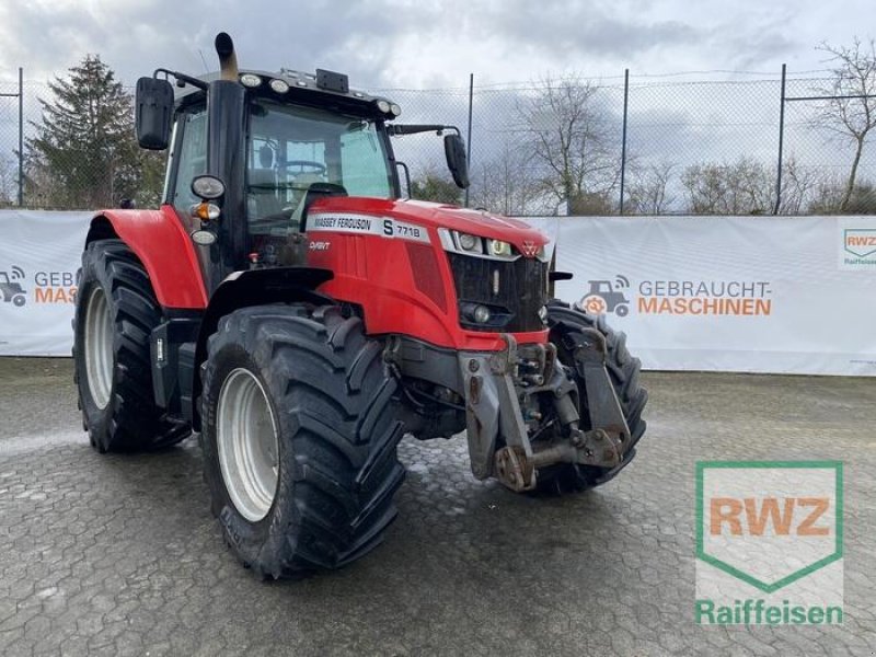 Feldhäcksler of the type Massey Ferguson 7718 Dyna VT, Gebrauchtmaschine in Kruft (Picture 1)