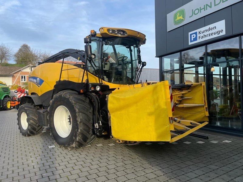 Feldhäcksler типа New Holland FR 450, Gebrauchtmaschine в Regensdorf (Фотография 1)