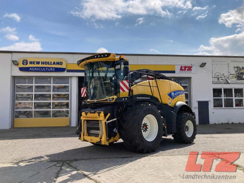 Feldhäcksler del tipo New Holland FR 550 ST5, Neumaschine In Ampfing