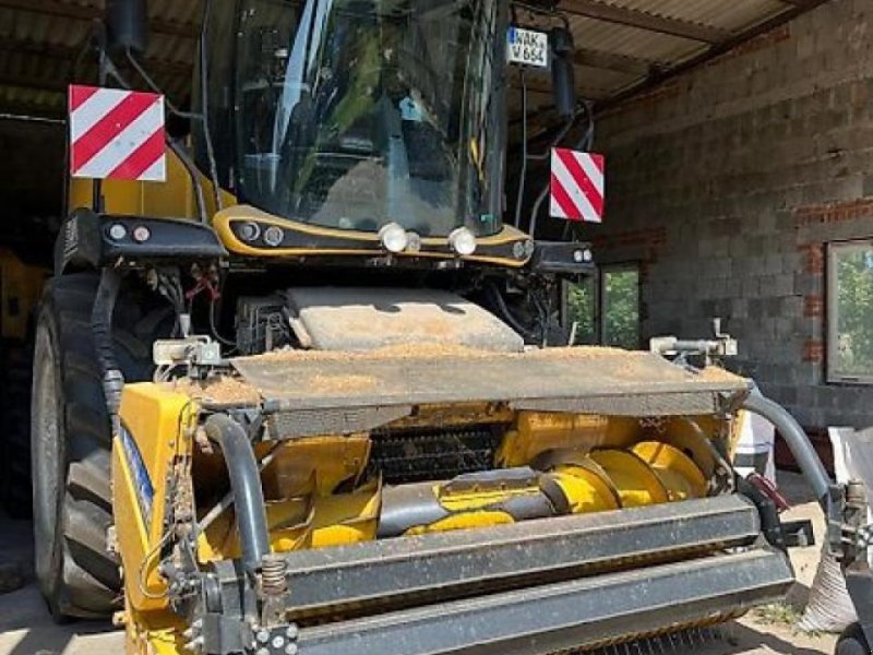 Feldhäcksler du type New Holland fr 550, Gebrauchtmaschine en ANRODE / OT LENGEFELD (Photo 1)