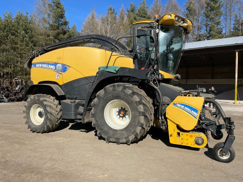 Feldhäcksler tip New Holland FR 600, Gebrauchtmaschine in Klatovy (Poză 1)