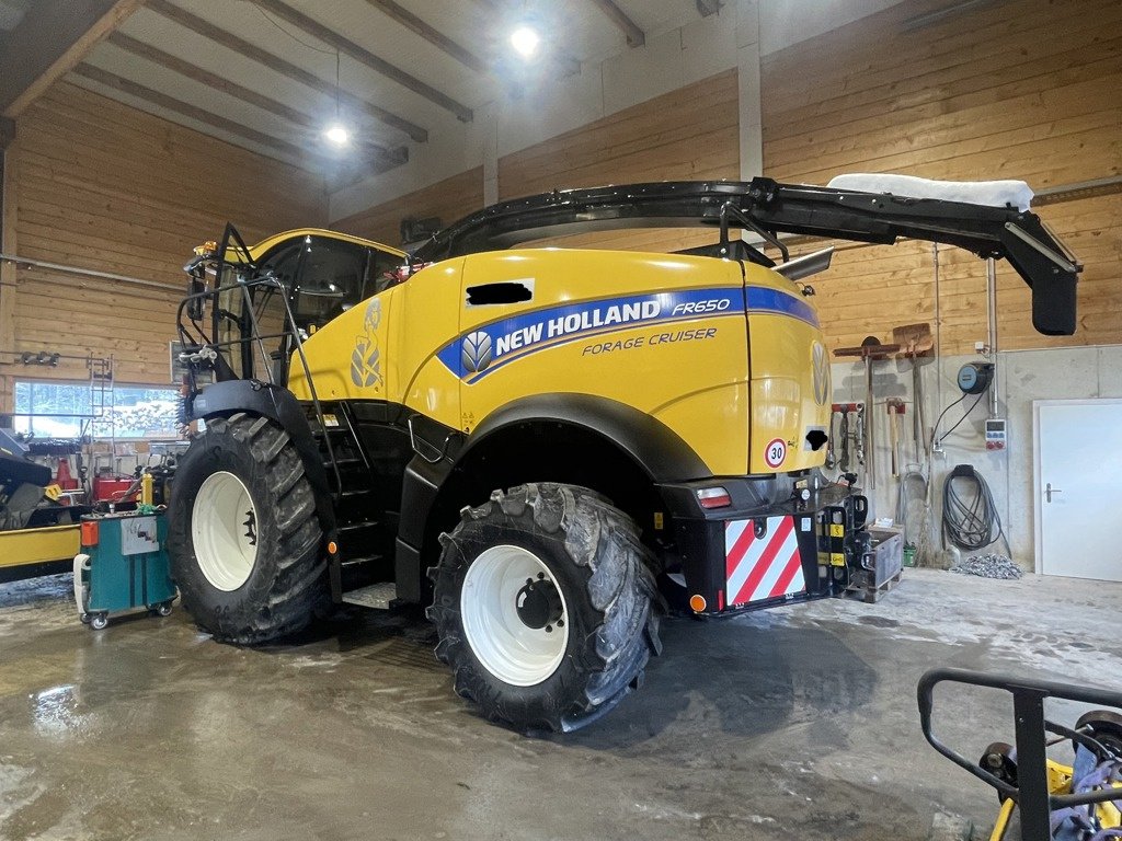 Feldhäcksler del tipo New Holland FR 650, Gebrauchtmaschine en Regensdorf (Imagen 2)