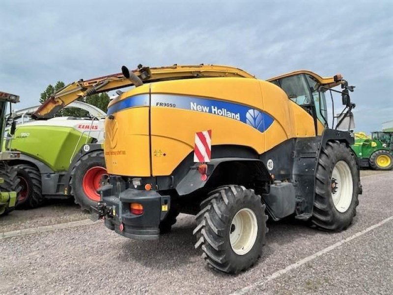 Feldhäcksler du type New Holland FR 9050, Gebrauchtmaschine en Landsberg (Photo 4)