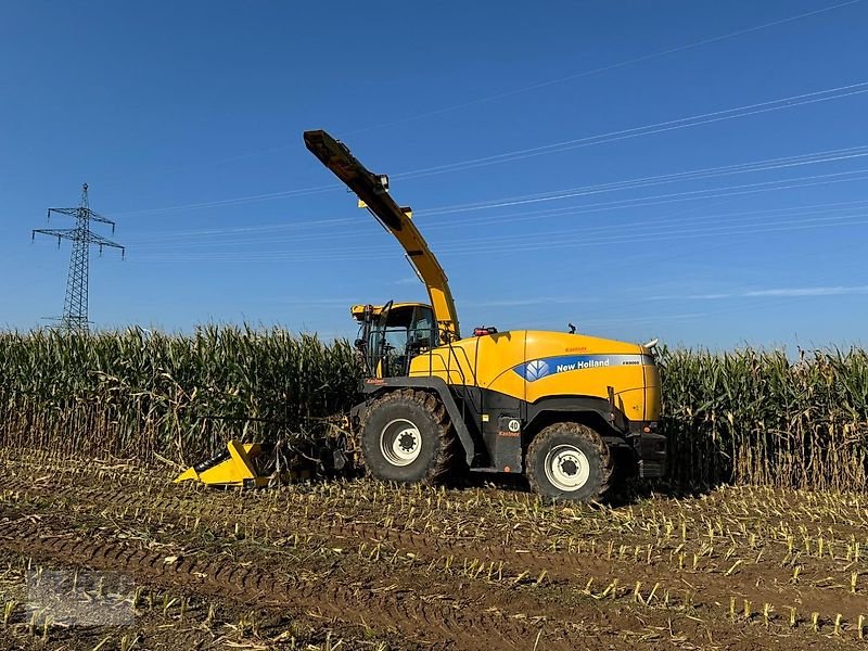 Feldhäcksler типа New Holland FR 9060, Gebrauchtmaschine в Pfeffenhausen