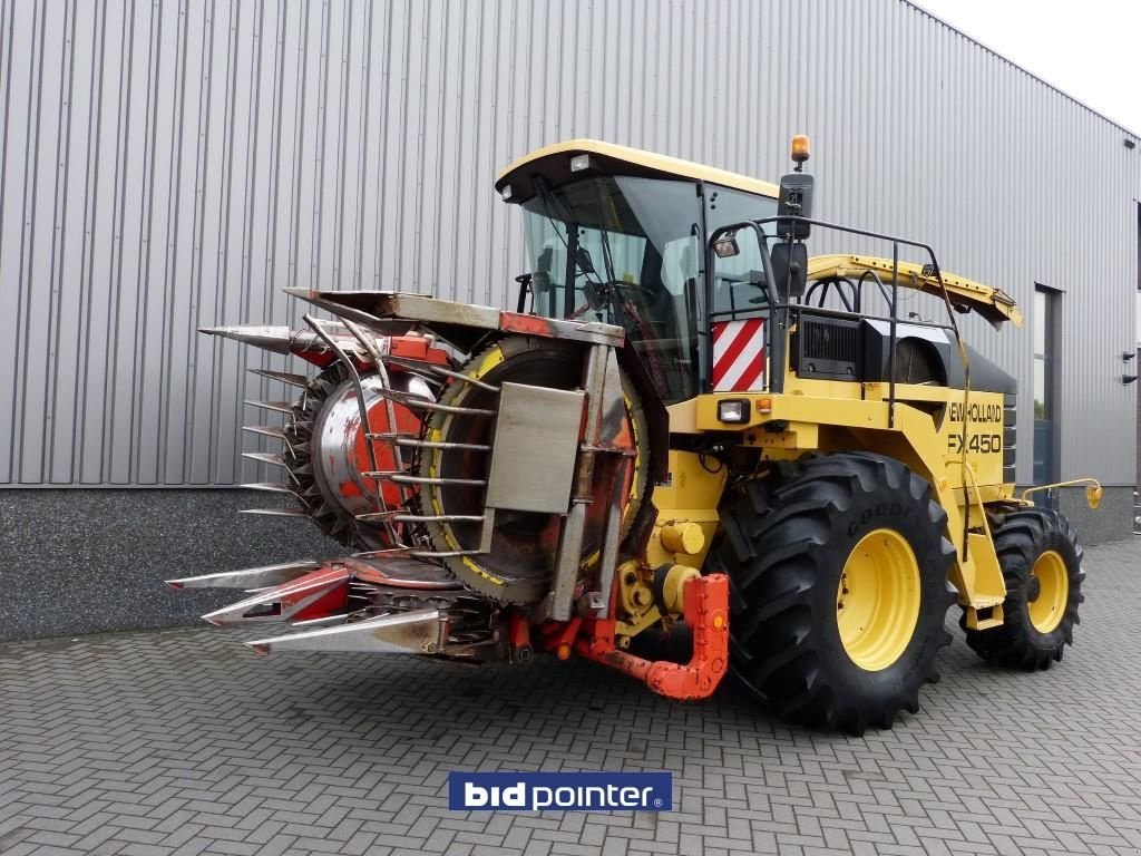 Feldhäcksler du type New Holland FX450, Gebrauchtmaschine en Deurne (Photo 1)