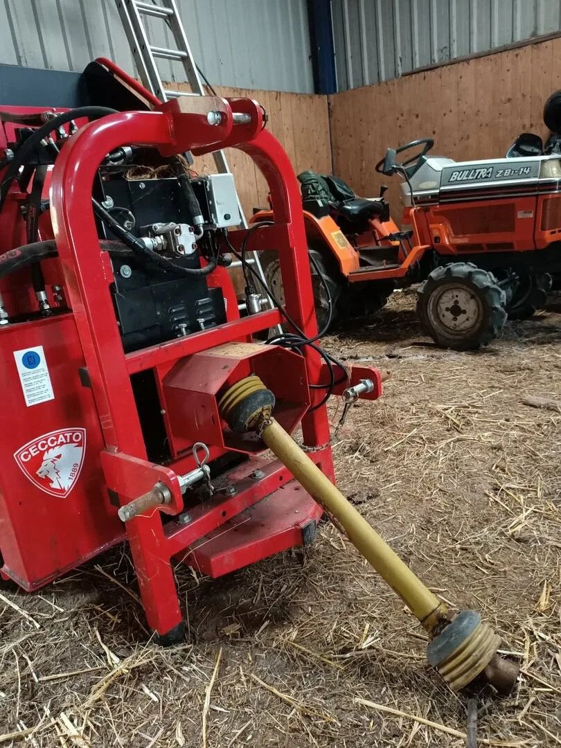 Feldhäcksler des Typs Sonstige Onbekend Cecatto Tritone, Gebrauchtmaschine in Groningen (Bild 8)