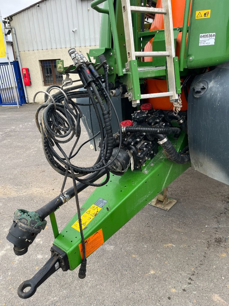 Feldspritze del tipo Amazone Ux 4201 super, Gebrauchtmaschine en VERT TOULON (Imagen 7)