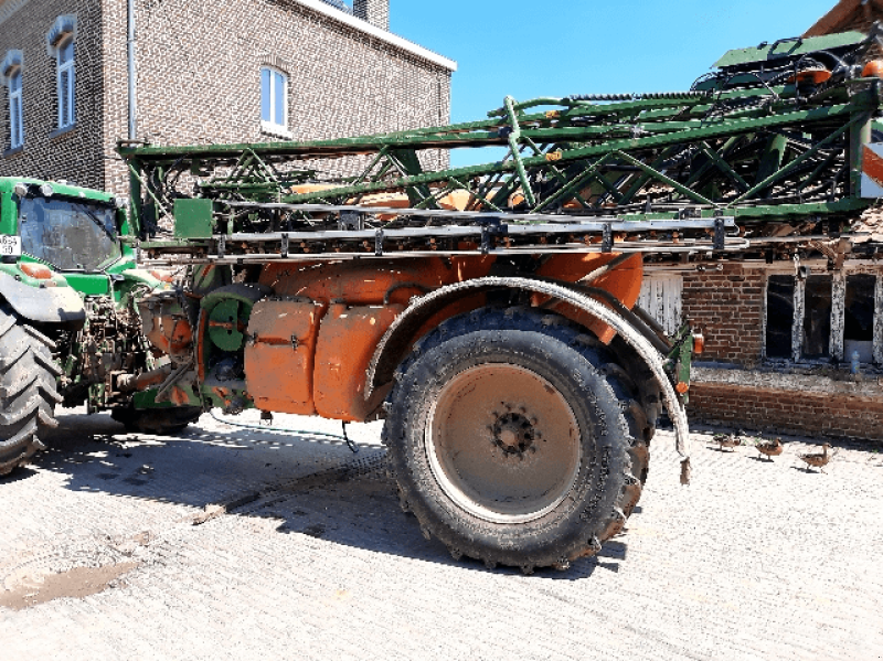 Feldspritze van het type Amazone UX4200, Gebrauchtmaschine in Richebourg (Foto 5)