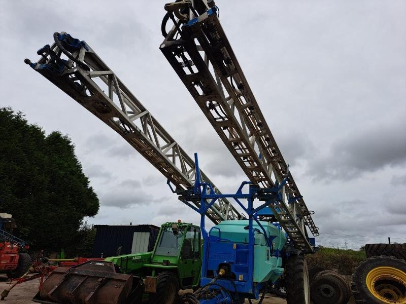 Feldspritze van het type Berthoud MAXXOR, Gebrauchtmaschine in STENAY (Foto 4)