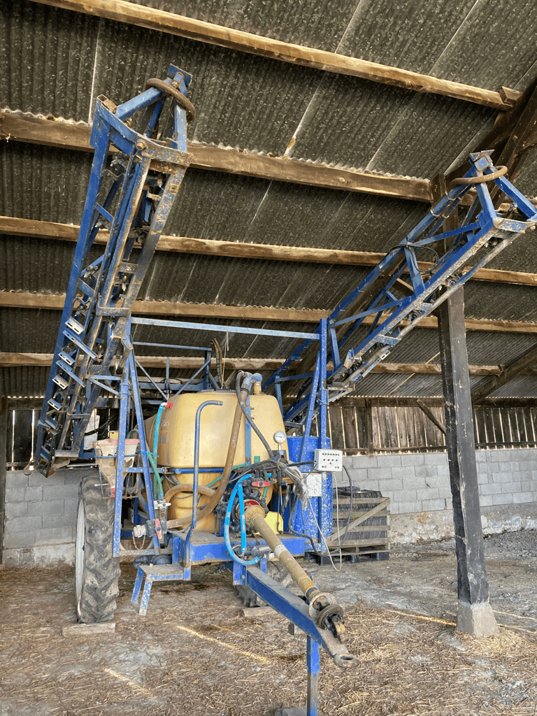 Feldspritze del tipo Caruelle 2000 LITRES, Gebrauchtmaschine en TREMEUR (Imagen 1)