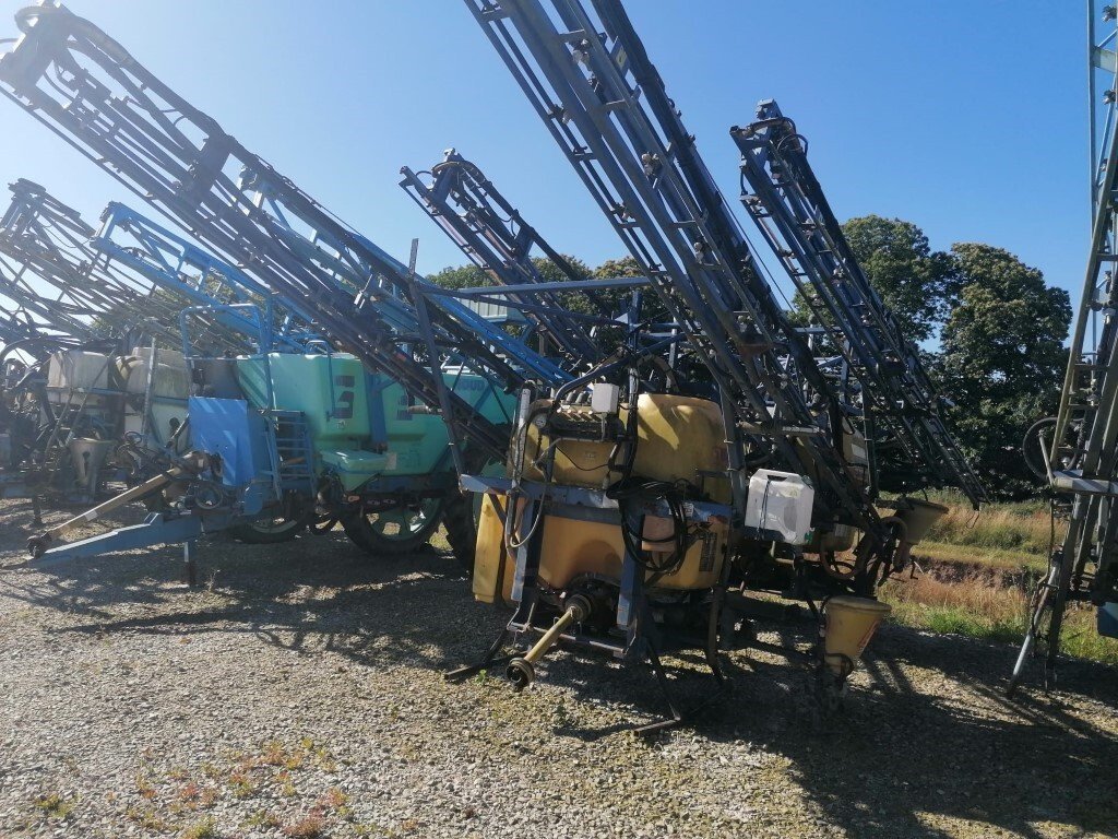 Feldspritze des Typs Caruelle HYDROSTAR, Gebrauchtmaschine in Le Horps (Bild 4)