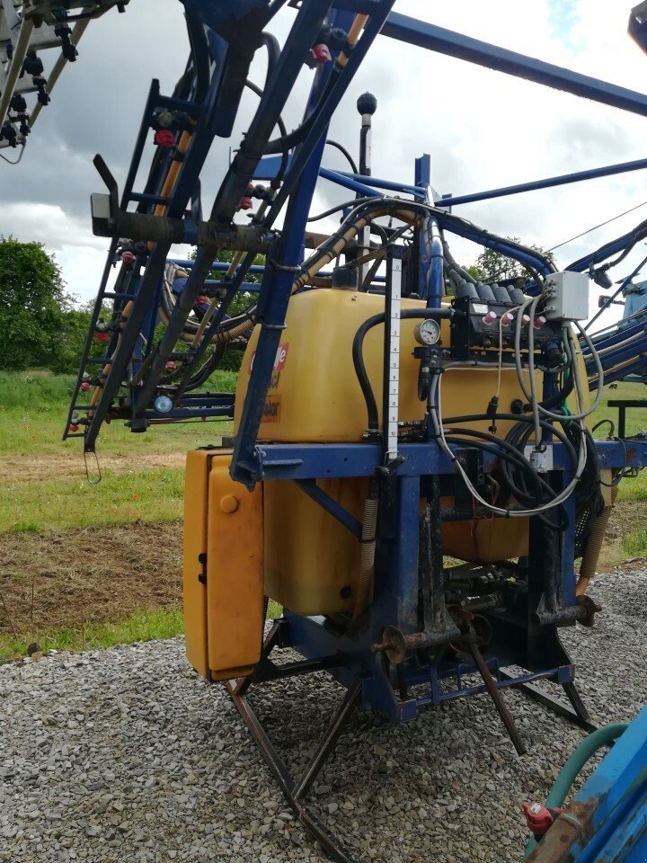 Feldspritze van het type Caruelle HYDROSTAR, Gebrauchtmaschine in Le Horps (Foto 1)