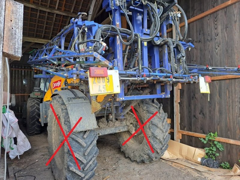 Feldspritze van het type Caruelle OLYMPIA 320 S, Gebrauchtmaschine in PITHIVIERS Cedex (Foto 3)