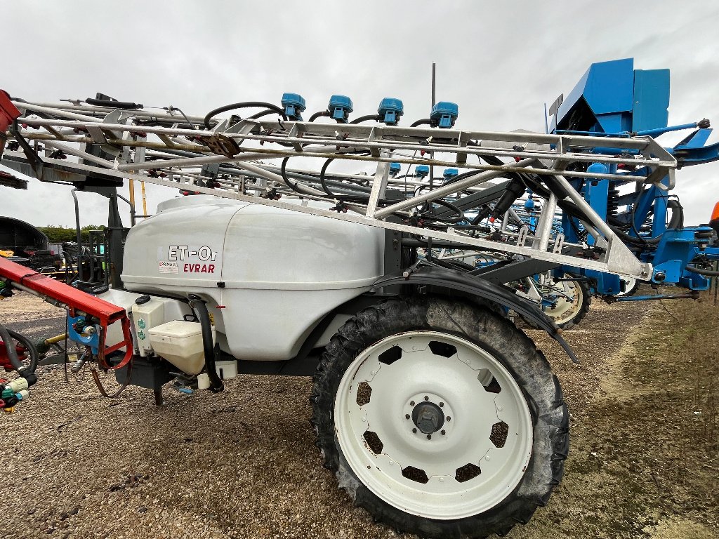 Feldspritze tip Evrard METEOR 3400 PLUS, Gebrauchtmaschine in VERT TOULON (Poză 9)