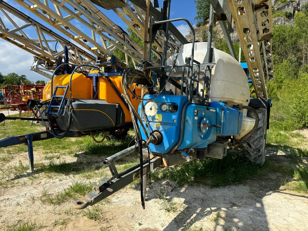 Feldspritze van het type Evrard METEOR 4100, Gebrauchtmaschine in Lérouville (Foto 2)