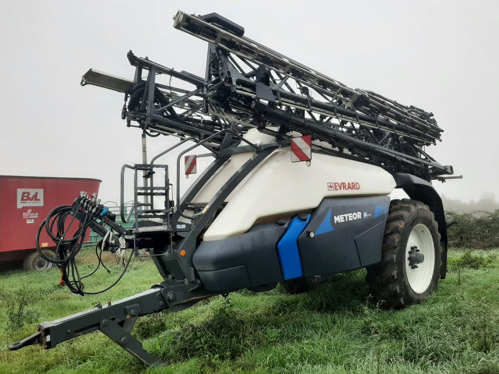 Feldspritze van het type Evrard Meteor R activ, Gebrauchtmaschine in CREZANCY EN SANCERRE (Foto 9)