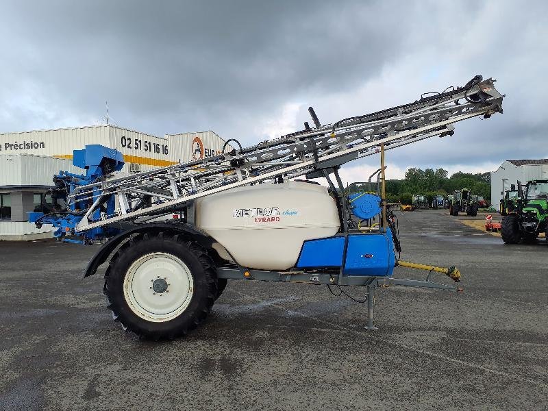 Feldspritze tip Evrard METEOR2800, Gebrauchtmaschine in ANTIGNY (Poză 1)