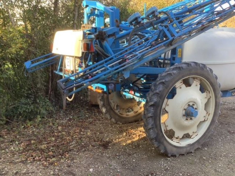 Feldspritze tip Evrard METEOR2800, Gebrauchtmaschine in les hayons (Poză 3)