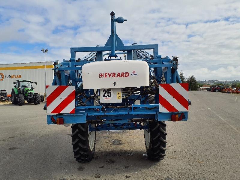 Feldspritze van het type Evrard METEOR3400-28, Gebrauchtmaschine in ANTIGNY (Foto 2)