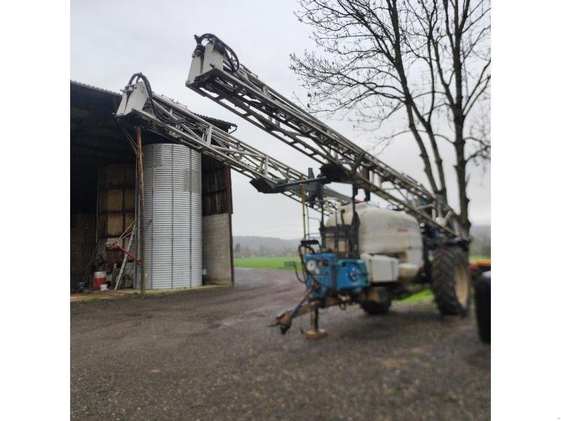 Feldspritze van het type Evrard METEOR4100, Gebrauchtmaschine in CHAUMONT (Foto 1)