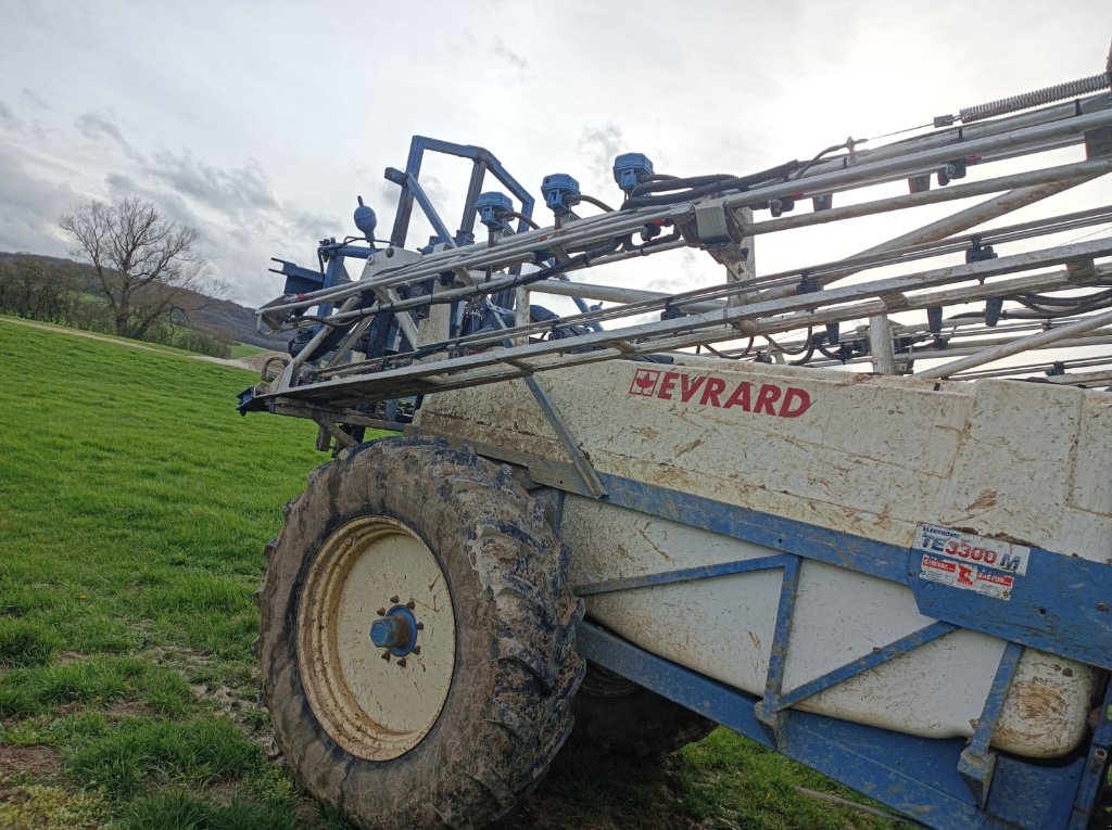 Feldspritze of the type Evrard TE 3300, Gebrauchtmaschine in Lérouville (Picture 3)