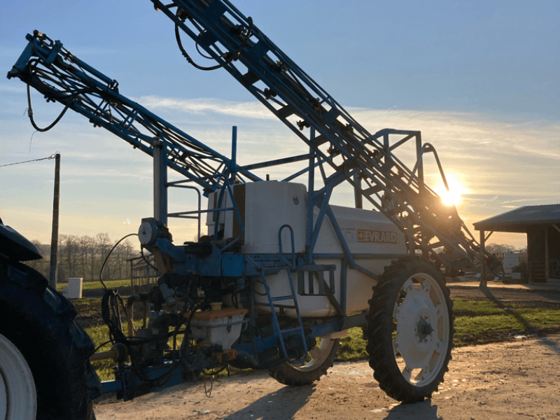 Feldspritze van het type Evrard TE, Gebrauchtmaschine in TREMEUR (Foto 1)